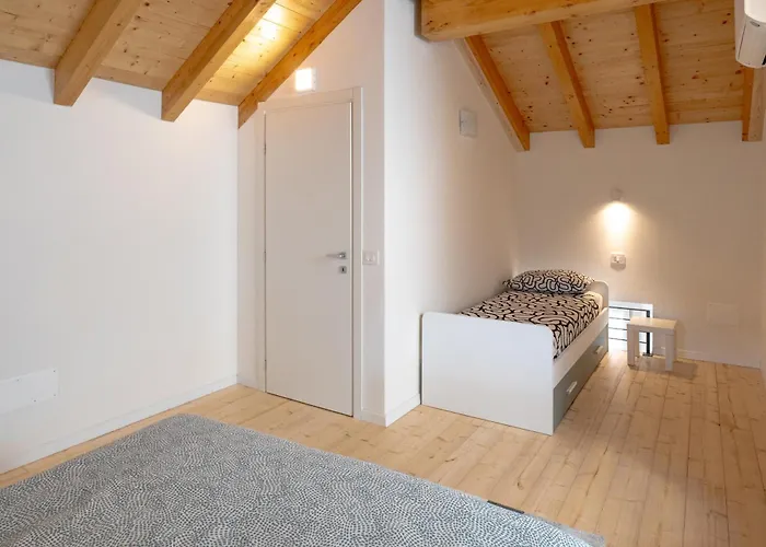 Casa Quadrifoglio - Borromeo Daire *